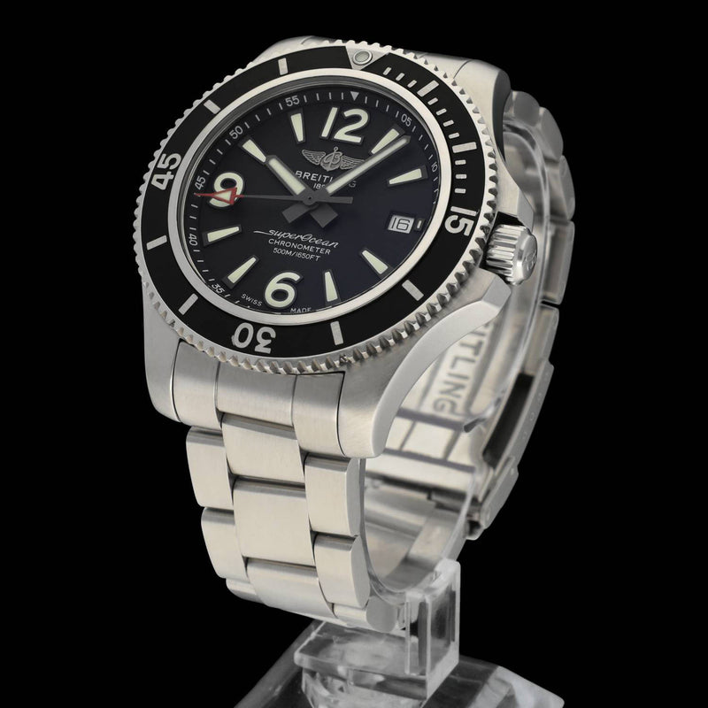 Breitling Superocean 42 A17366 - 2023 - Breitling horloge - Breitling kopen - Breitling heren horloge - Trophies Watches