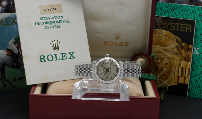 Rolex Oyster Perpetual Lady Datejust 69174 - 1995 - Rolex horloge - Rolex kopen - Rolex dames horloge - Trophies Watches