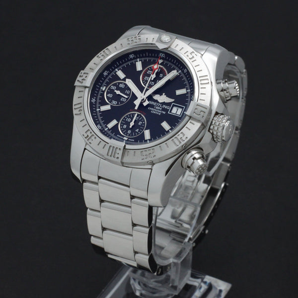 Breitling Avenger II A13381 - 2015 - Breitling horloge - Breitling kopen - Breitling heren horloge - Trophies Watches