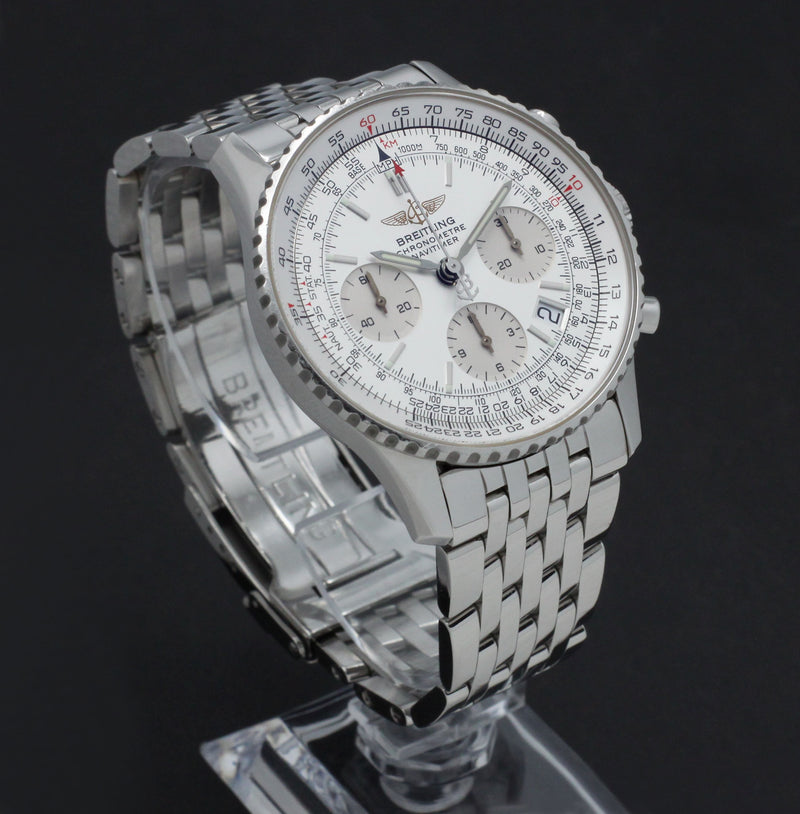 Breitling Navitimer A23322 - 2011 - Breitling horloge - Breitling kopen - Breitling heren horloge - Trophies Watches