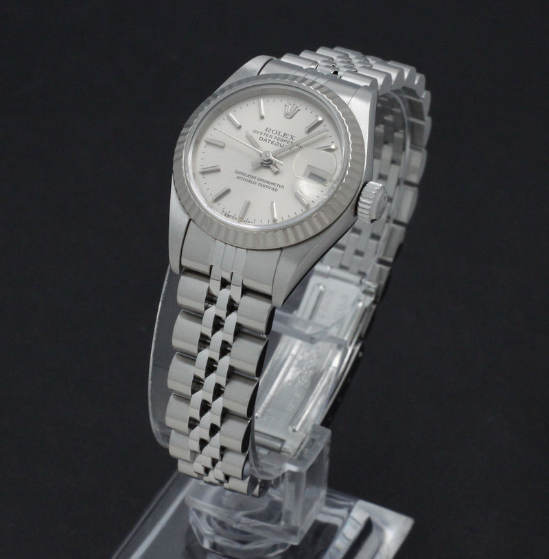 Rolex Oyster Perpetual Lady Datejust 69174 - 1999 - Rolex horloge - Rolex kopen - Rolex dames horloge - Trophies Watches