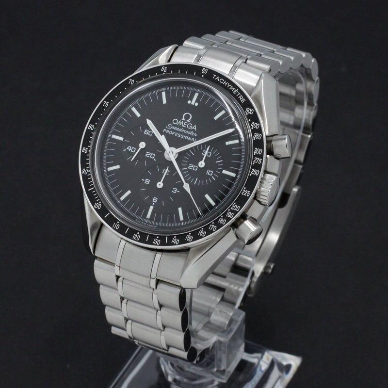 Omega Speedmaster 3572.50.00 - 2000 - Omega horloge - Omega kopen - Omega heren horloges - Trophies Watches