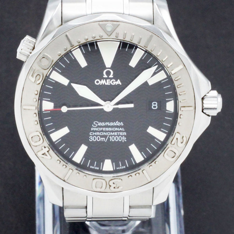 Omega Seamaster Diver 300 M 2230.50.00 - 2006 - Omega horloge - Omega kopen - Omega heren horloge - Trophies Watches