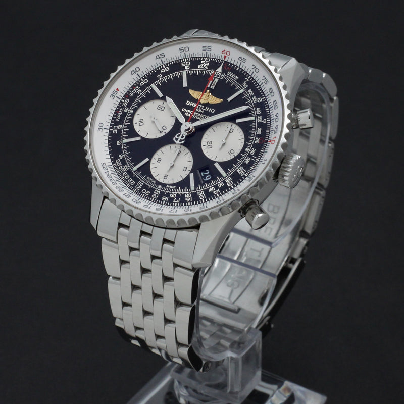 Breitling Navitimer 01 AB0120 - 2016 - Breitling horloge - Breitling kopen - Breitling heren horloge - Trophies Watches