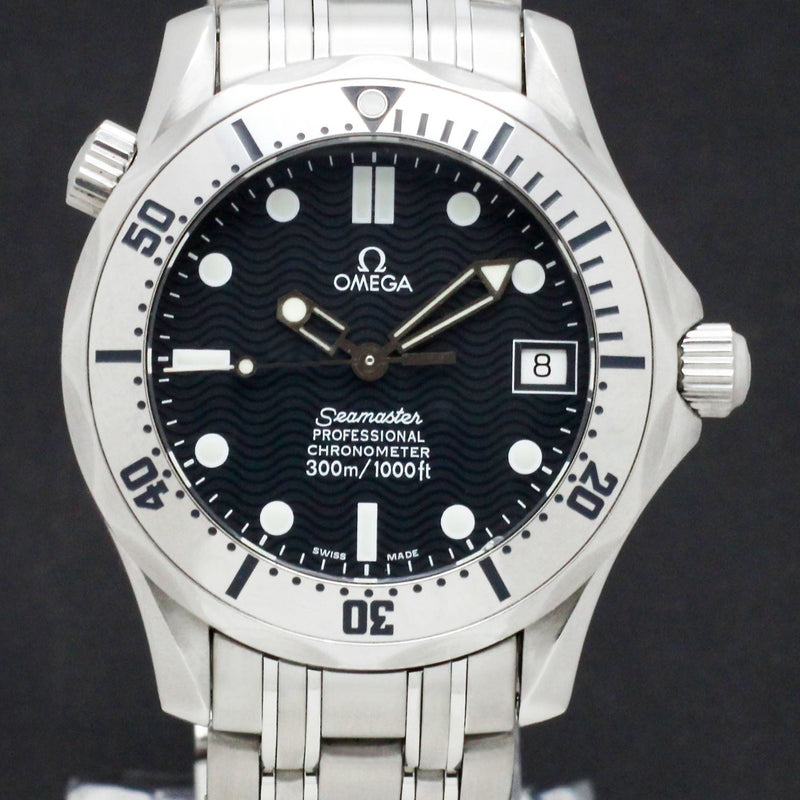 Omega Seamaster Diver 300 M 2552.80.00- 1999 - Omega horloge - Omega kopen - Omega heren horloge - Trophies Watches