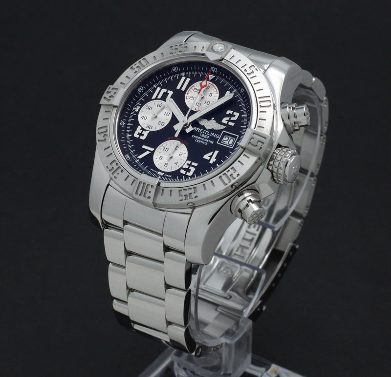 Breitling Avenger II A13381 - 2014 - Breitling horloge - Breitling kopen - Breitling heren horloge - Trophies Watches