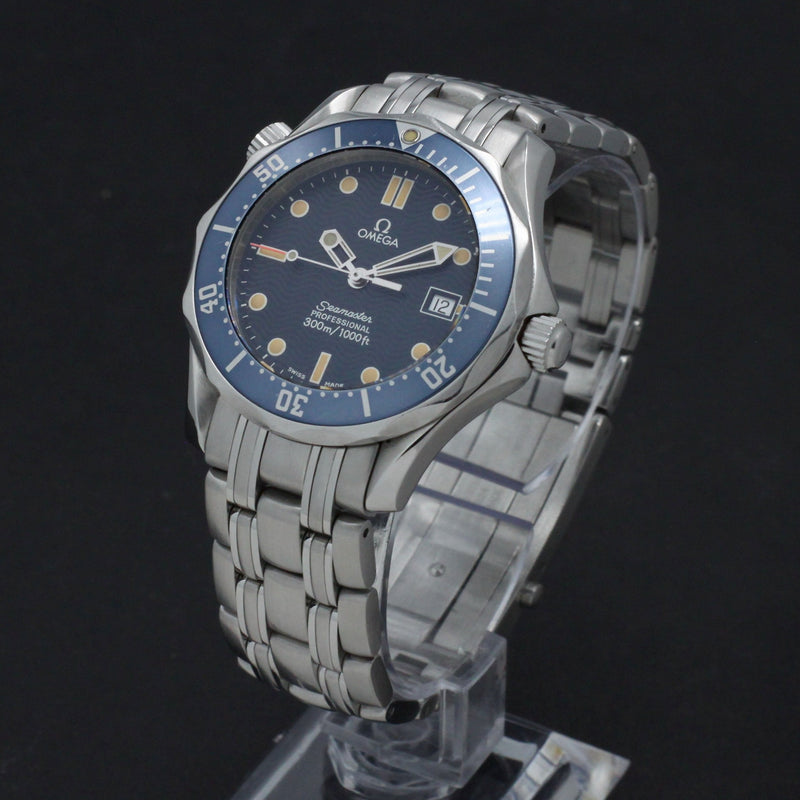 Omega Seamaster Diver 300 M 2561.80.00 - 1993 - Omega horloge - Omega kopen - Omega heren horloge - Trophies Watches