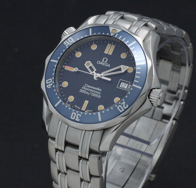 Omega Seamaster Diver 300 M 2561.80.00 - 1993 - Omega horloge - Omega kopen - Omega heren horloge - Trophies Watches