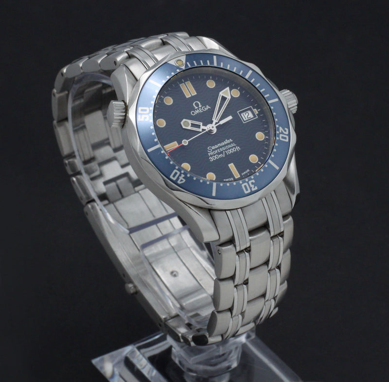 Omega Seamaster Diver 300 M 2561.80.00 - 1993 - Omega horloge - Omega kopen - Omega heren horloge - Trophies Watches