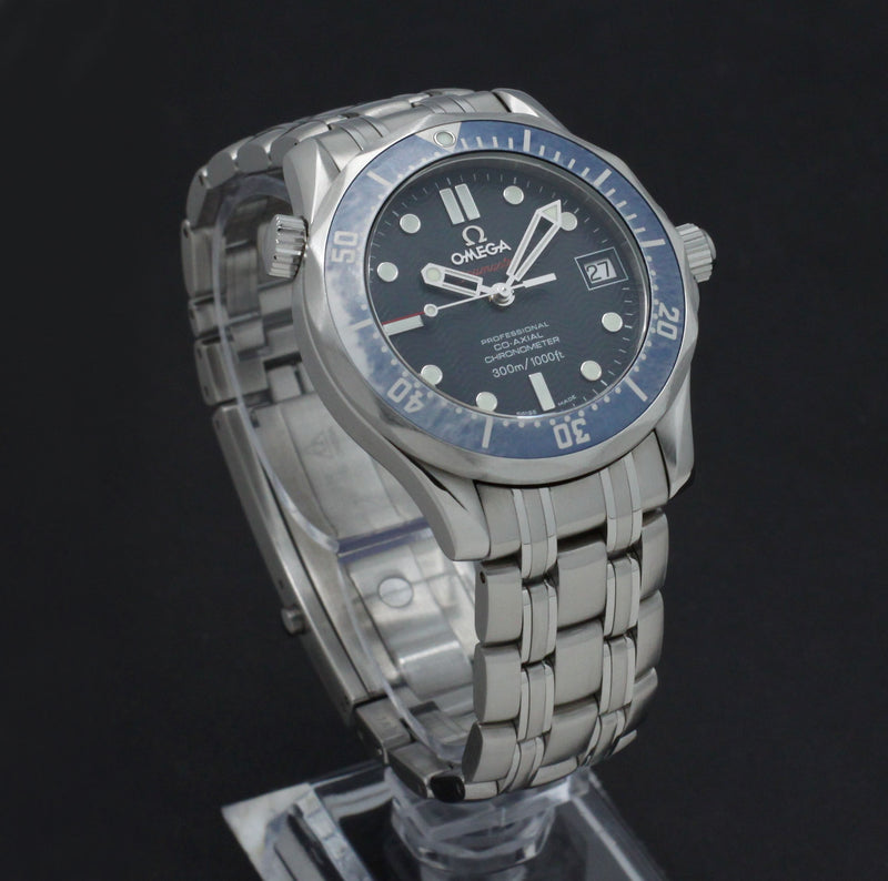 Omega Seamaster Diver 300 M 212.30.36.20.01.001 - 2007 - Omega horloge - Omega kopen - Omega heren horloge - Trophies Watches