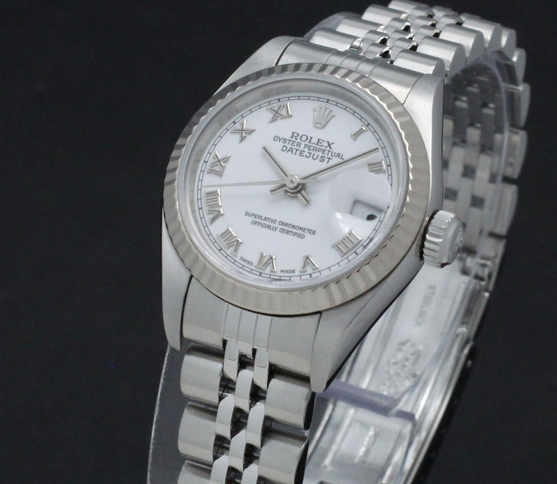 Rolex Oyster Perpetual Lady Datejust 79174 - 2004 - Rolex horloge - Rolex kopen - Rolex dames horloge - Trophies Watches