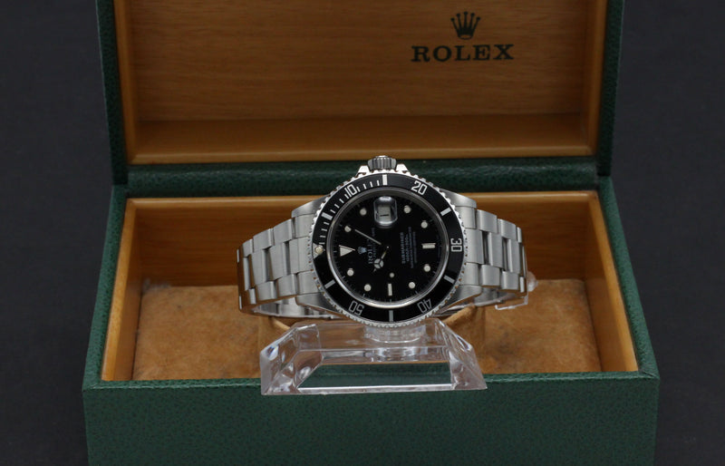 Rolex Submariner 16800 - 1987 - Rolex horloge - Rolex kopen - Rolex heren horloge - Trophies Watches