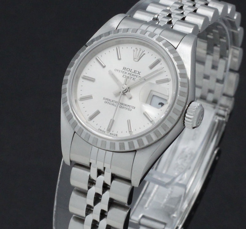 Rolex Oyster Perpetual Lady Date 79240 - 2006 - Rolex horloge - Rolex kopen - Rolex dames horloge - Trophies Watches