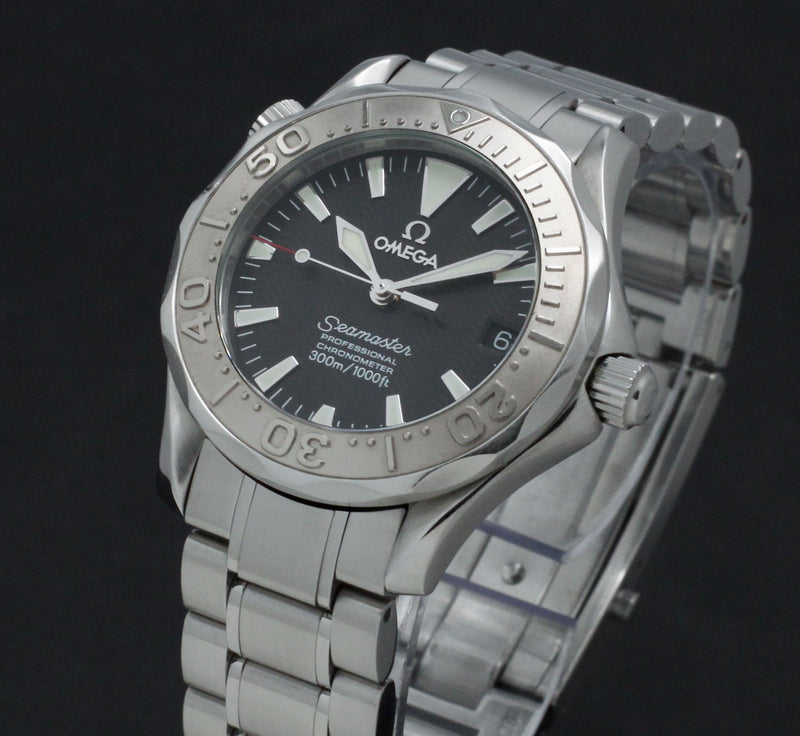 Omega Seamaster 2236.50.00 0 - 2006 - Omega horloge - Omega kopen - Omega heren horloge - Trophies Watches