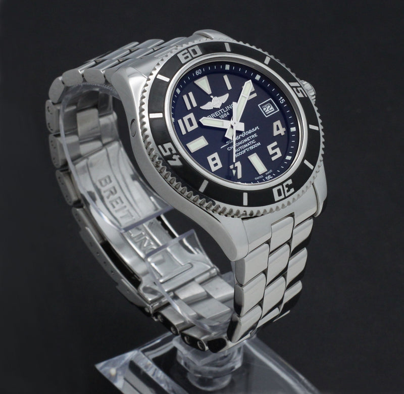 Breitling Superocean 42 A17364 - 2011 - Breitling horloge - Breitling kopen - Breitling heren horloge - Trophies Watches