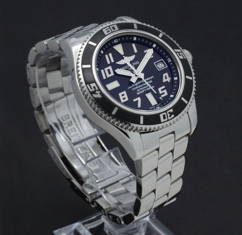 Breitling Superocean 42 A17364 - 2011 - Breitling horloge - Breitling kopen - Breitling heren horloge - Trophies Watches