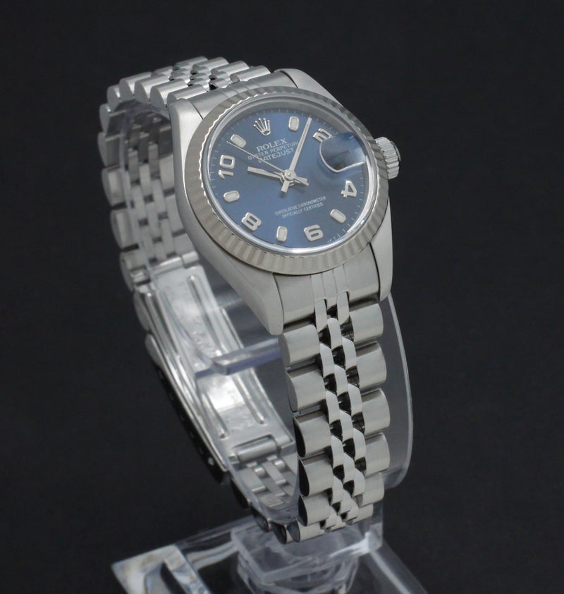 Rolex Oyster Perpetual Lady Datejust 69174 - 1999 - Rolex horloge - Rolex kopen - Rolex dames horloge - Trophies Watches