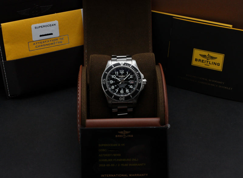 Breitling Superocean II 44 A17392 - 2018 - Breitling horloge - Breitling kopen - Breitling heren horloge - Trophies Watches