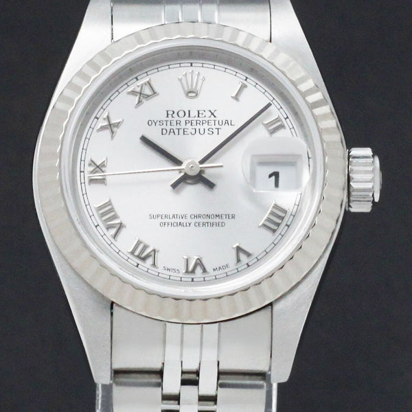 Rolex Oyster Perpetual Lady Datejust 79174 - 2001 - Rolex horloge - Rolex kopen - Rolex dames horloge - Trophies Watches