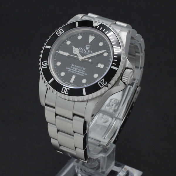 Rolex Sea-Dweller 16660 - 1986 - Rolex horloge - Rolex kopen - Rolex heren horloge - Trophies Watches