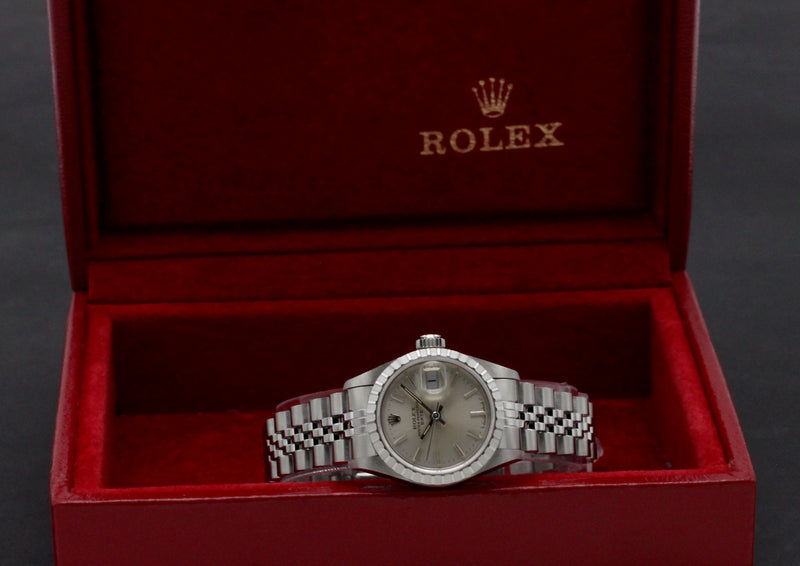 Rolex Oyster Perpetual Lady Date 69240 - 1988 - Rolex horloge - Rolex kopen - Rolex dames horloge - Trophies Watches