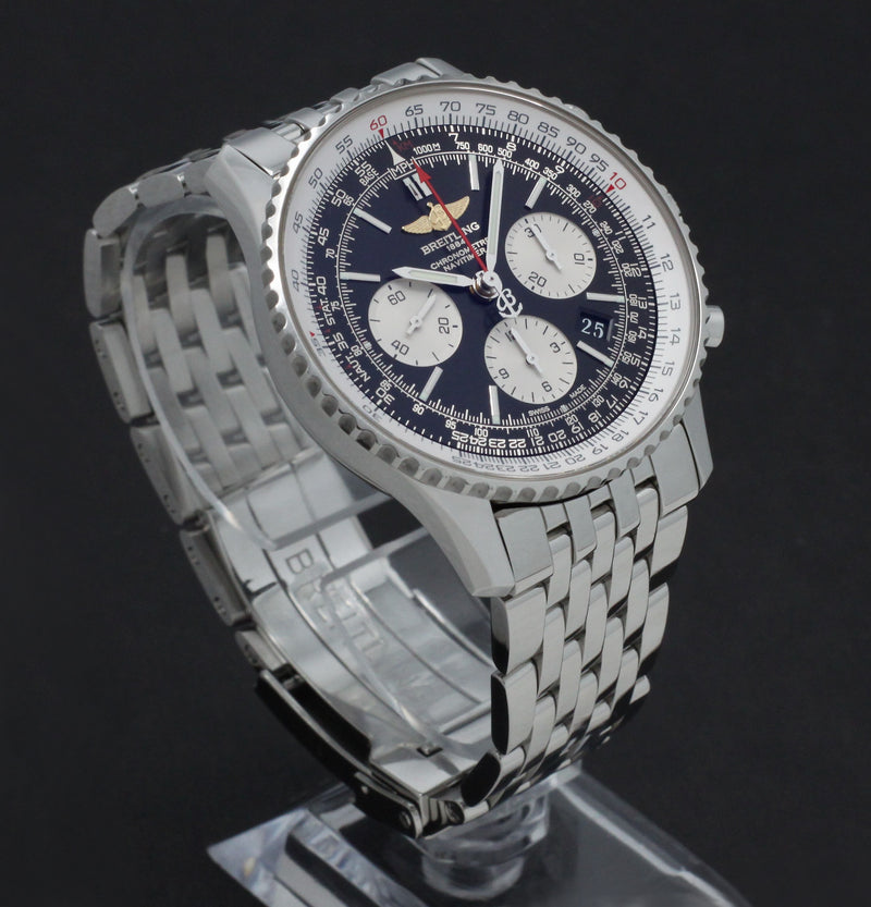 Breitling Navitimer 01 AB0120 - 2014 - Breitling horloge - Breitling kopen - Breitling heren horloge - Trophies Watches