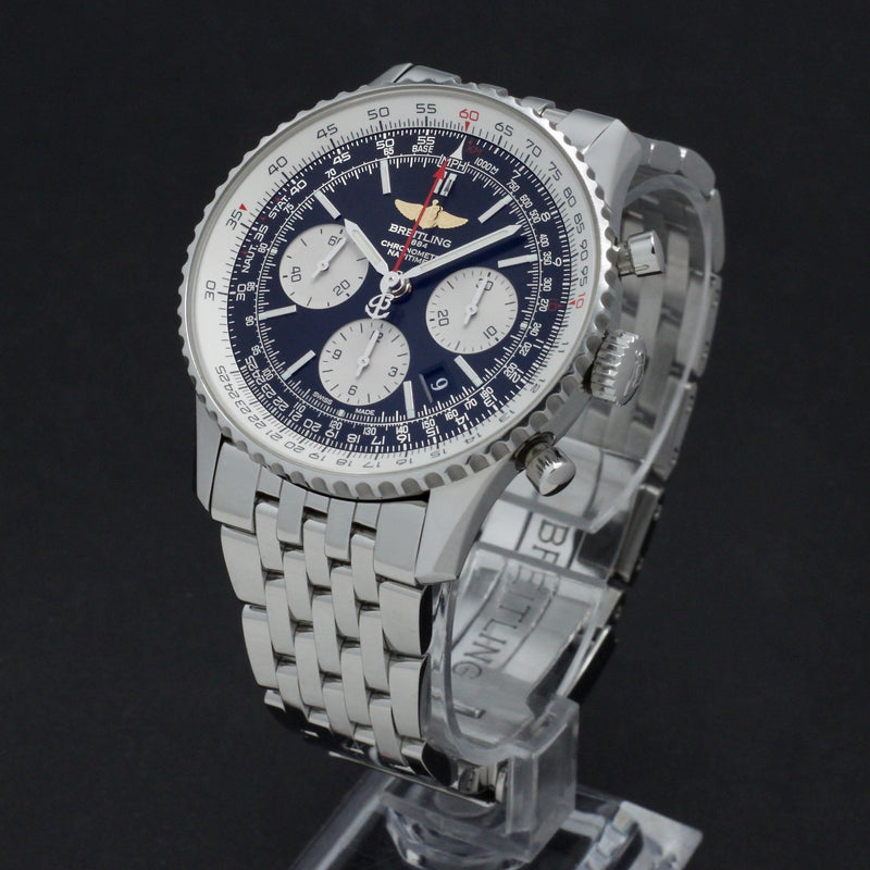 Breitling Navitimer 01 AB0120 - 2016 - Breitling horloge - Breitling kopen - Breitling heren horloge - Trophies Watches