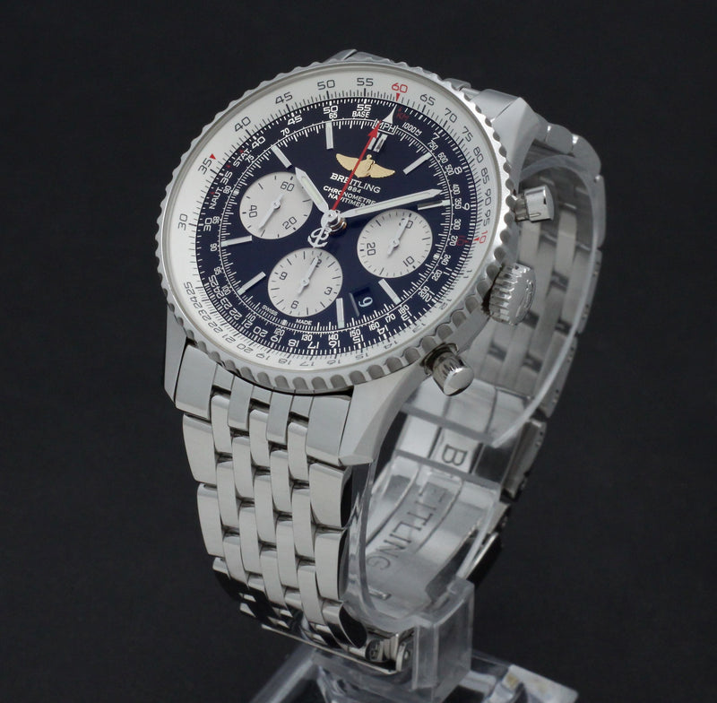 Breitling Navitimer 01 AB0120 - 2016 - Breitling horloge - Breitling kopen - Breitling heren horloge - Trophies Watches