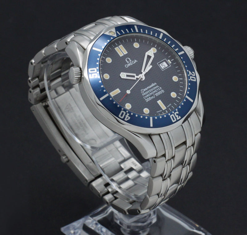 Omega Seamaster Diver 300 M 2531.80.00- 2001 - Omega horloge - Omega kopen - Omega heren horloge - Trophies Watches