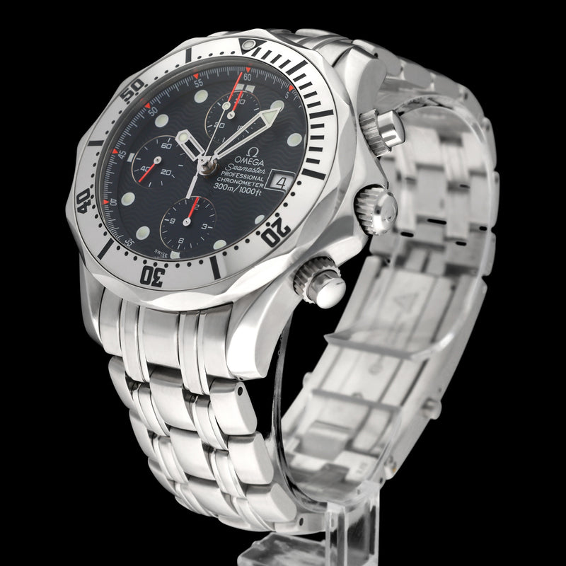 Omega Seamaster Diver 300 M 2589.30.00 - 1999 - Omega horloge - Omega kopen - Omega heren horloge - Trophies Watches
