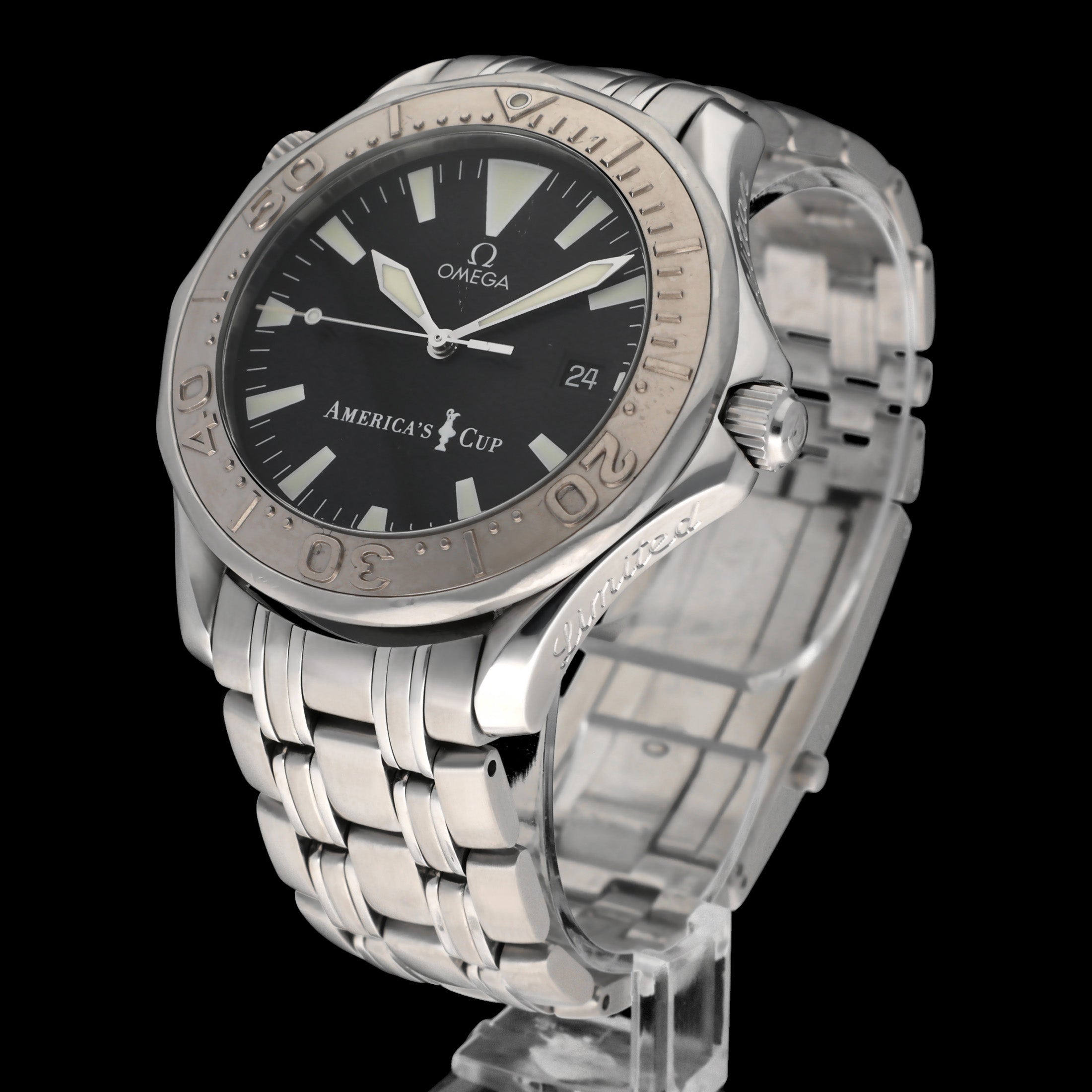 Omega Seamaster Diver 300 M 2533.50.00 - 2001 - Omega horloge - Omega kopen - Omega heren horloge - Trophies Watches