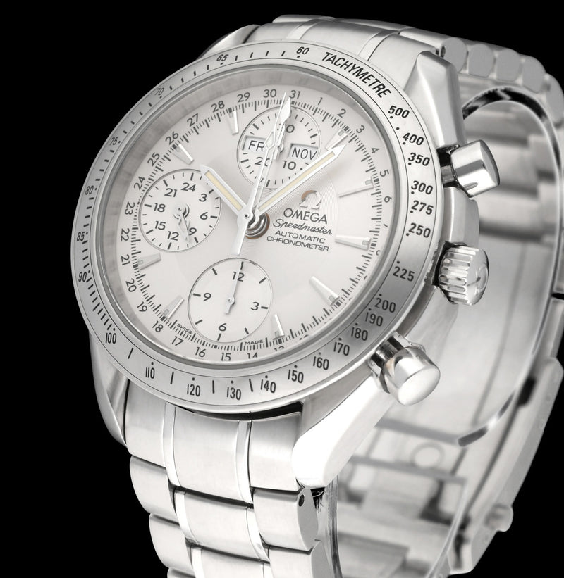 Omega Speedmaster Day Date 3221.30 - 2007 - Omega horloge - Omega kopen - Omega heren horloge - Trophies Watches