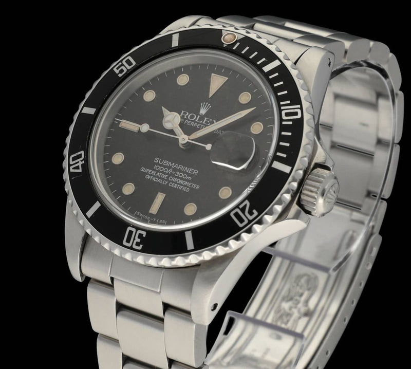 Rolex Submariner 16800 Tropical Dial - 1984 - Rolex horloge - Rolex kopen - Rolex heren horloge - Trophies Watches