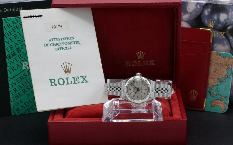 Rolex Oyster Perpetual Lady Datejust 79174 - 2002 - Rolex horloge - Rolex kopen - Rolex dames horloge - Trophies Watches