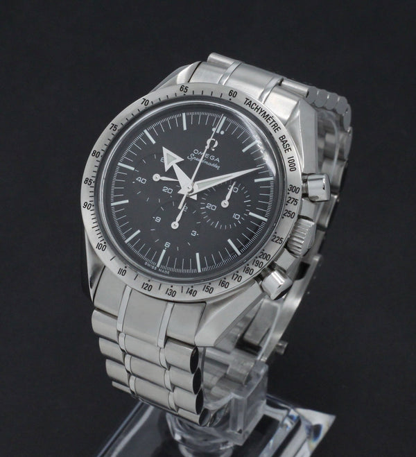 Omega Speedmaster Broad Arrow 3594.50 - 2006 - Omega horloge - Omega kopen - Omega heren horloges - Trophies Watches