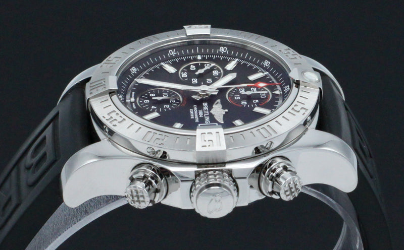 Breitling Avenger II A1338111/BC32 - 2016 - Breitling horloge - Breitling kopen - Breitling heren horloge - Trophies Watches