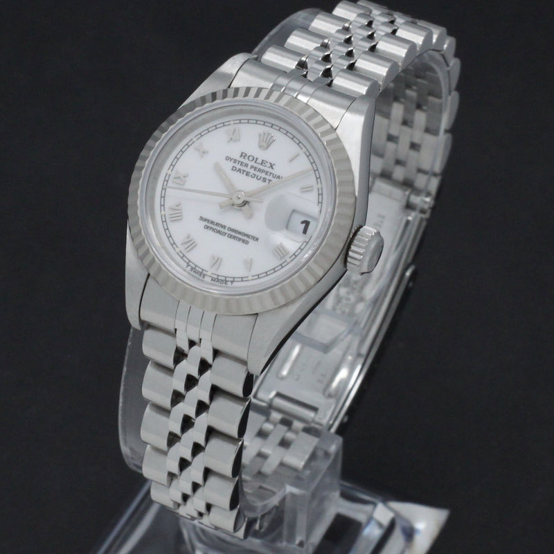 Rolex Oyster Perpetual Lady Datejust 69174 - 1996 - Rolex horloge - Rolex kopen - Rolex dames horloge - Trophies Watches