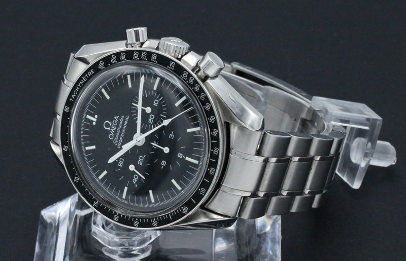 Omega Speedmaster 3570.50.00 - 2005 - Omega horloge - Omega kopen - Omega heren horloges - Trophies Watches