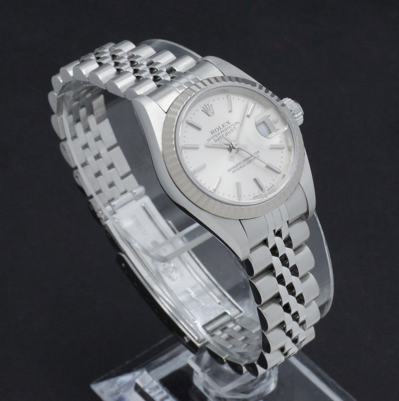 Rolex Oyster Perpetual Lady Datejust 79174 - 2002 - Rolex horloge - Rolex kopen - Rolex dames horloge - Trophies Watches