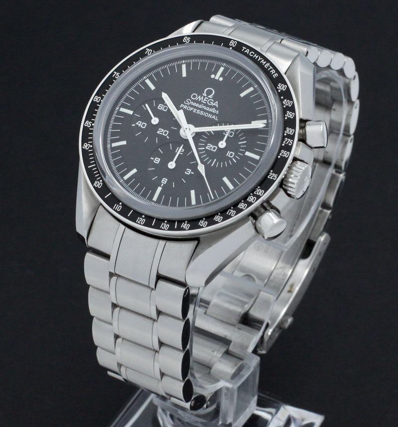 Omega Speedmaster 311.30.42.30.01.006 - 2015 - Omega horloge - Omega kopen - Omega heren horloges - Trophies Watches