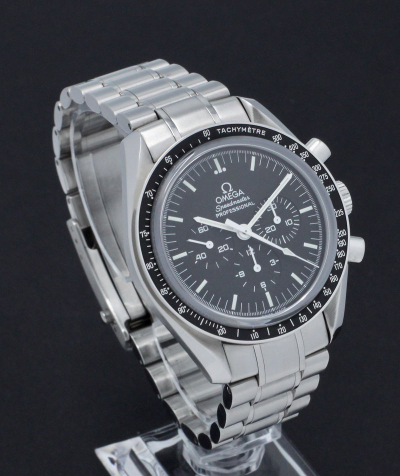 Omega Speedmaster 311.30.42.30.01.006 - 2015 - Omega horloge - Omega kopen - Omega heren horloges - Trophies Watches