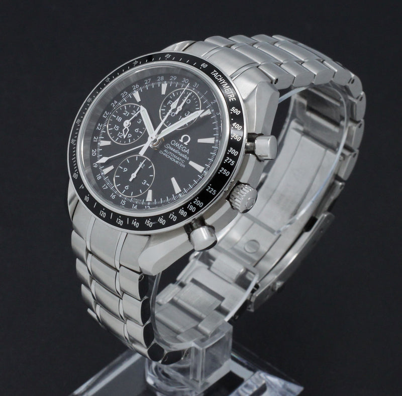 Omega Speedmaster Day Date 3220.50.00 - 2016 - Omega horloge - Omega kopen - Omega heren horloge - Trophies Watches