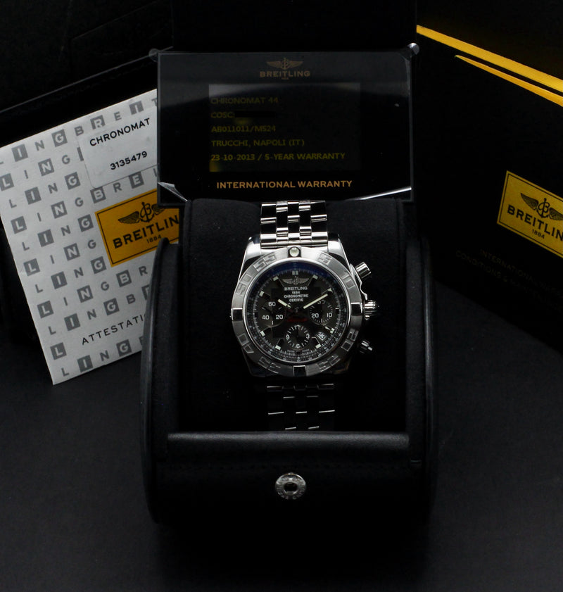 Breitling Chronomat AB011011 - Breitling horloge - Breitling kopen - Breitling heren horloge - Trophies Watches