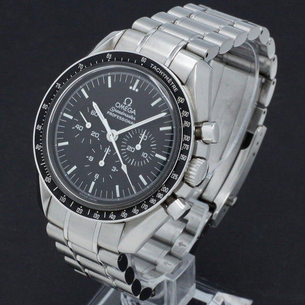 Omega Speedmaster 3570.50.00 - 2000 - Omega horloge - Omega kopen - Omega heren horloges - Trophies Watches