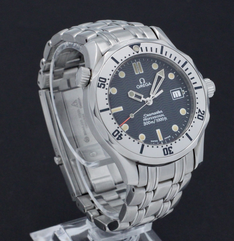 Omega Seamaster Diver 300 M 2562.80.00 - 1995 - Omega horloge - Omega kopen - Omega heren horloge - Trophies Watches