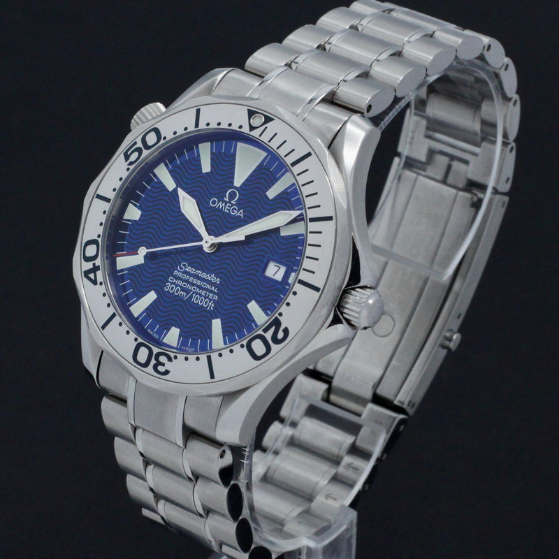 Omega Seamaster Diver 300 M 2255.80.00 - 2006 - Omega horloge - Omega kopen - Omega heren horloge - Trophies Watches