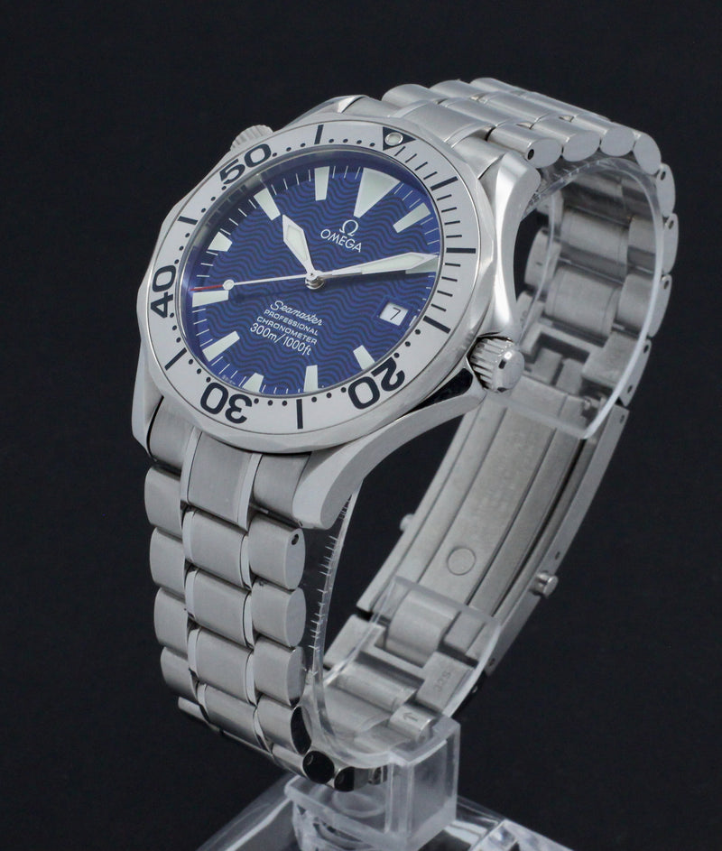 Omega Seamaster Diver 300 M 2255.80.00 - 2006 - Omega horloge - Omega kopen - Omega heren horloge - Trophies Watches