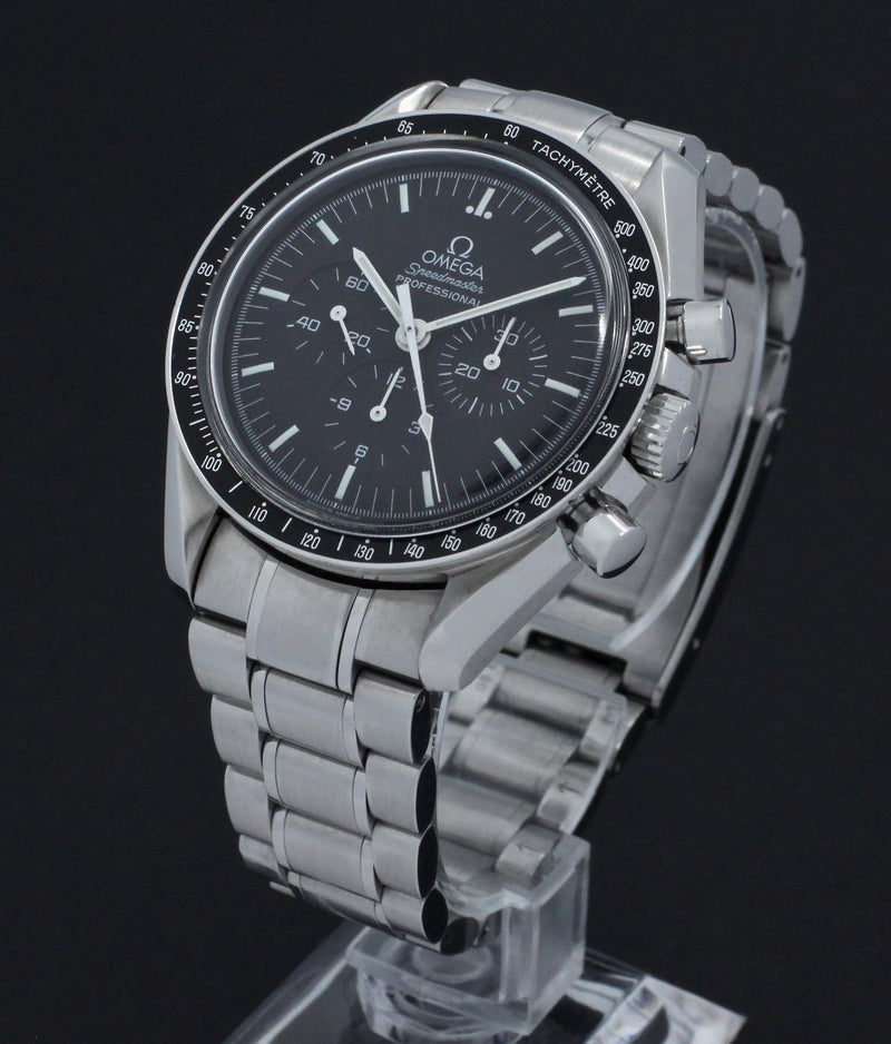 Omega Speedmaster 3570.50.00 - 1999 - Omega horloge - Omega kopen - Omega heren horloges - Trophies Watches