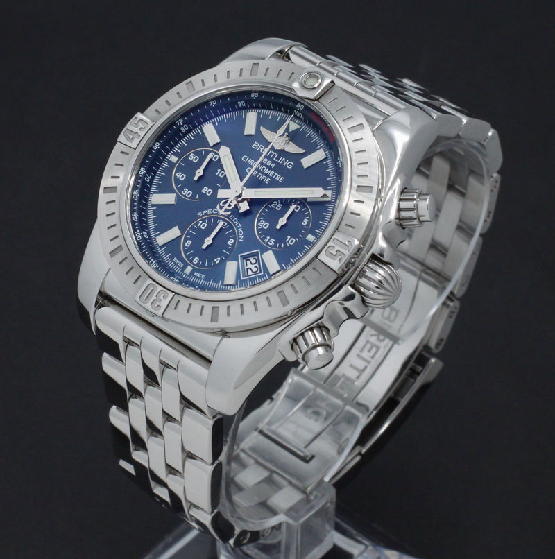 Breitling Chronomat AB011511 - Breitling horloge - Breitling kopen - Breitling heren horloge - Trophies Watches