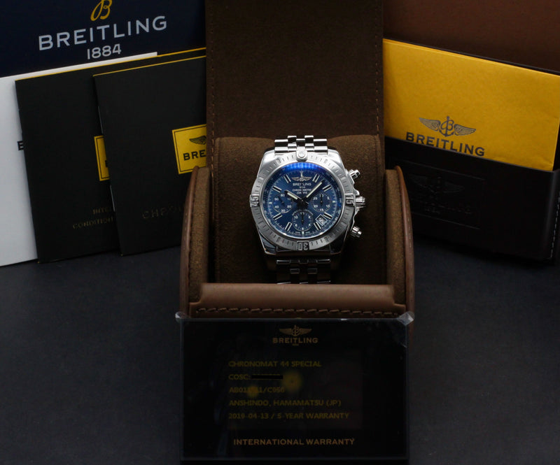 Breitling Chronomat AB011511 - Breitling horloge - Breitling kopen - Breitling heren horloge - Trophies Watches